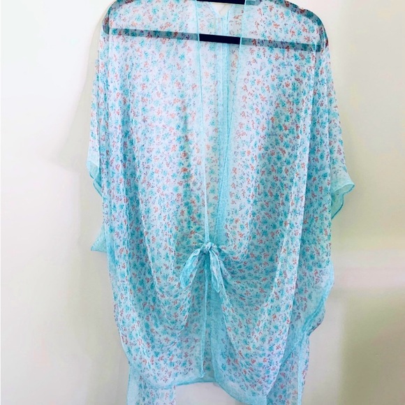 Shawl or Beach Cover Up - Picture 3 of 3